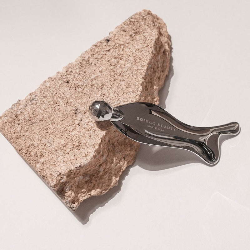 Your Guide to Gua Sha – Everything you need to know about the ancient Chinese beauty tool
